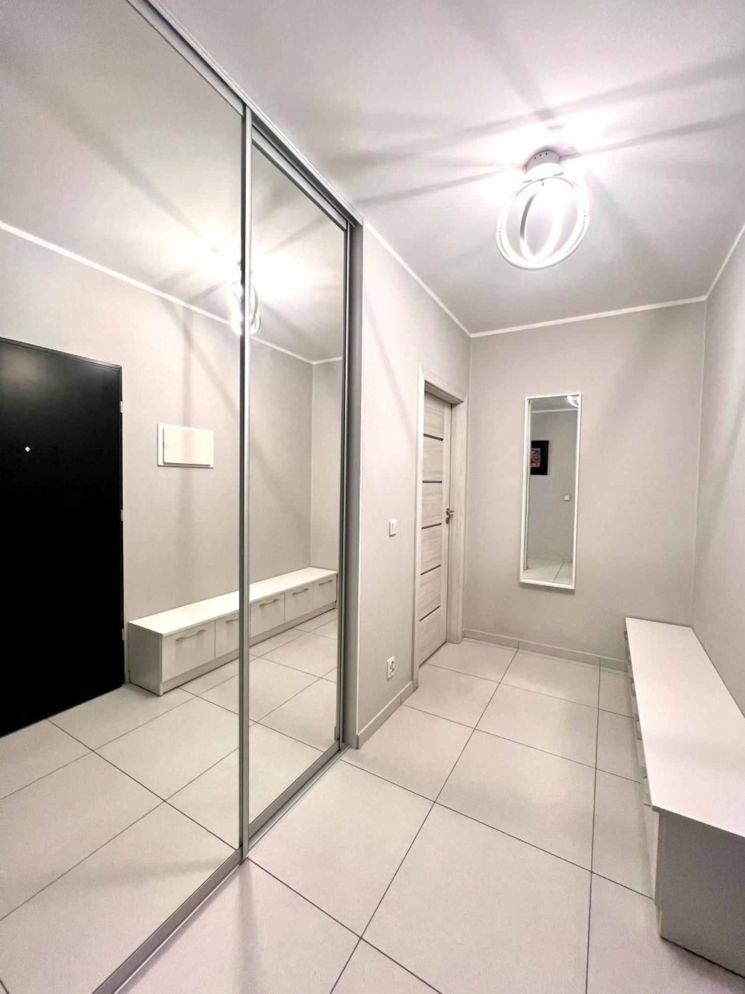 Apartmán Atal Towers Prywatny Apartament Vratislav Exteriér fotografie